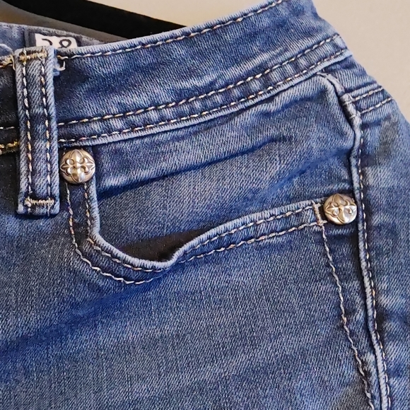 Miss Me Boot Cut Jeans Size 28 - Picture 5 of 11